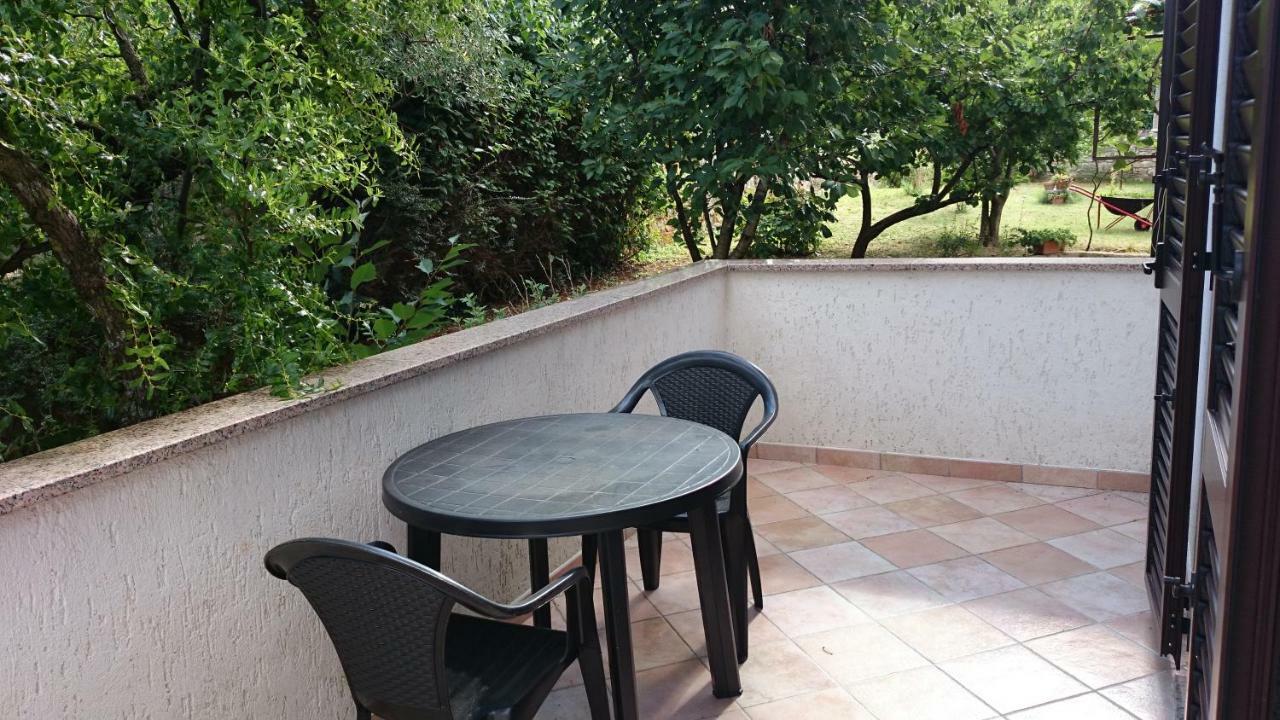 Apartman Dino Tar-Vabriga Bagian luar foto